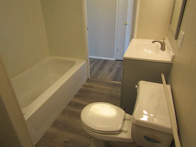 321 W Main St #A — Photo 19
