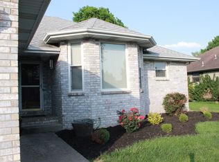 4811 W Tarkio St, Springfield, MO 65802