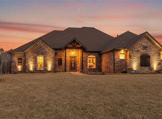 2004 SW Nutmeg St, Bentonville, AR 72713