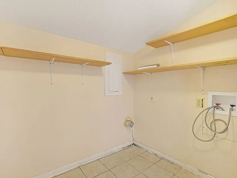 4051 Shipyard Walk #A — Photo 10