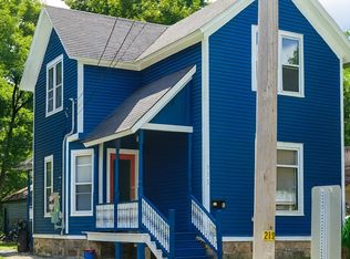 523 McCourtie St #1, Kalamazoo, MI 49008