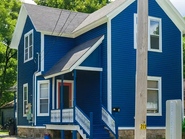 523 McCourtie St #1, Kalamazoo, MI 49008