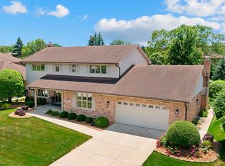 7841 Sioux Rd, Orland Park, IL 60462