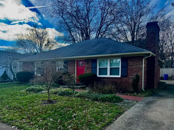 3417 W Edgebrook Dr, Lexington, KY 40515