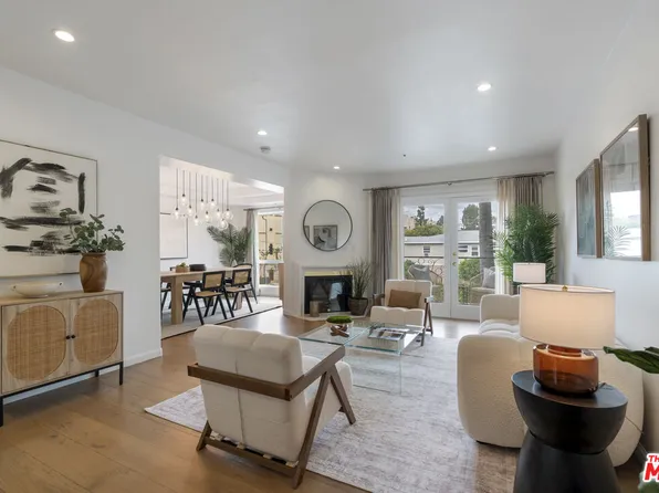 11690 Montana Ave APT 201, Los Angeles, CA 90049
