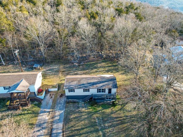 128 Brindalene Ln, Jasper, TN 37347