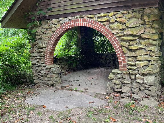 12th image of this home