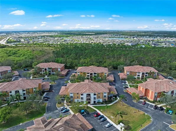 3947 Del Sol LN #204, CAPE CORAL, FL 33909
