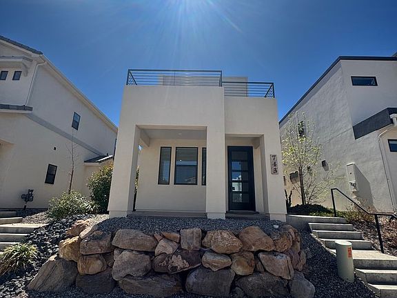 5th image of 743 W Scarlet Hill Dr