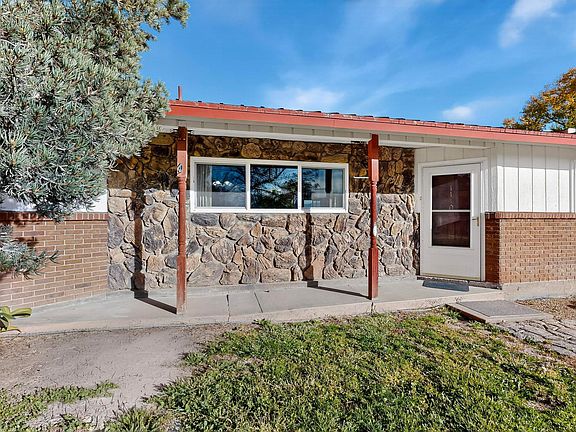 4th image of 1110 Ranchero Rd