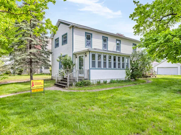 213 N Main St, Brooklyn, MI 49230