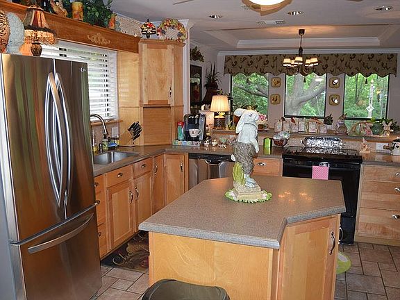 5th image of 2168 Brady Dr