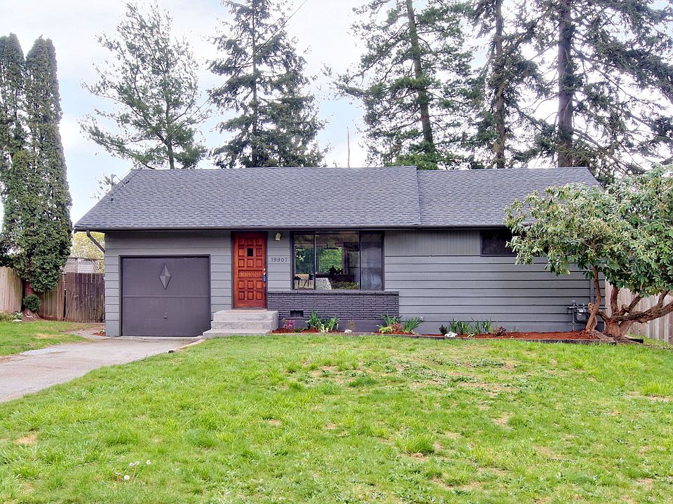 1st image of 19907 Firwood Dr