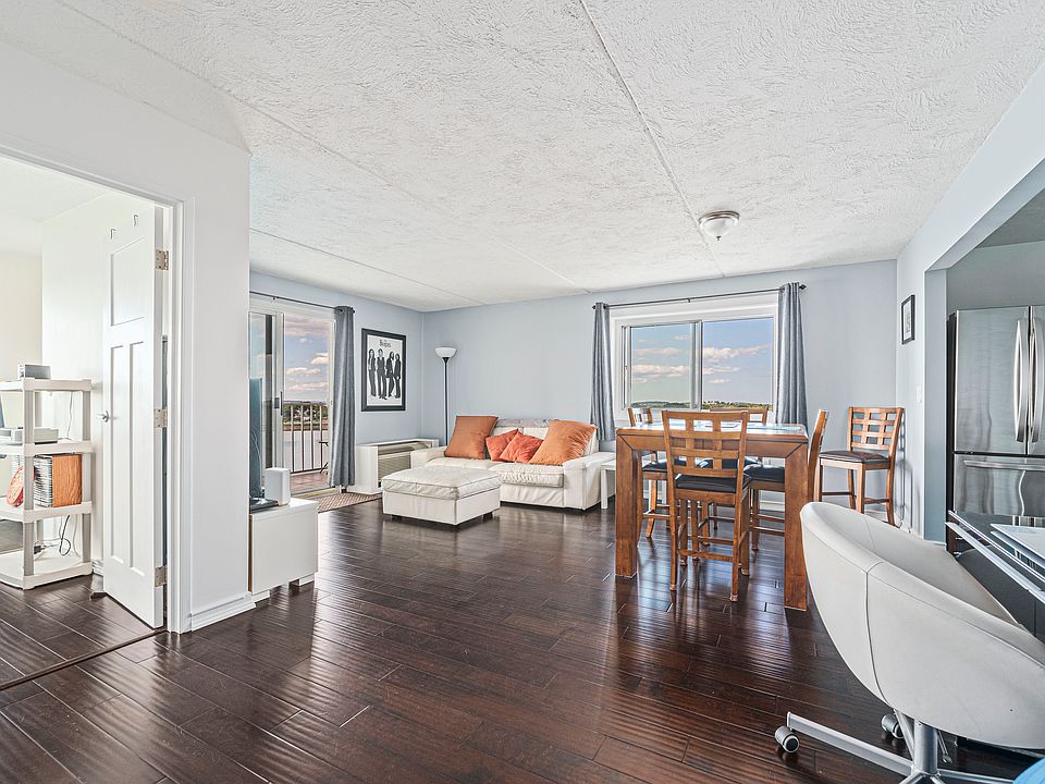 1st image of 200 Cove Way #A1012