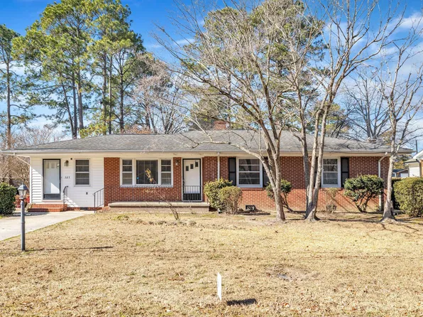 305 S Church St, Pine Level, NC 27568