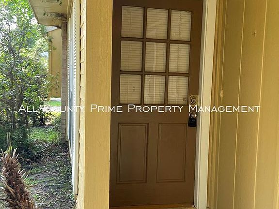 2nd image of 19214 Hollowlog Dr