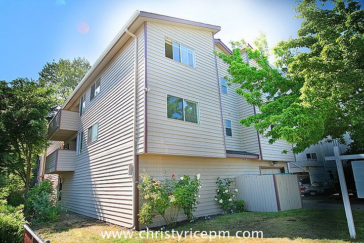 1st image of 14009 32nd Ave NE APT 104