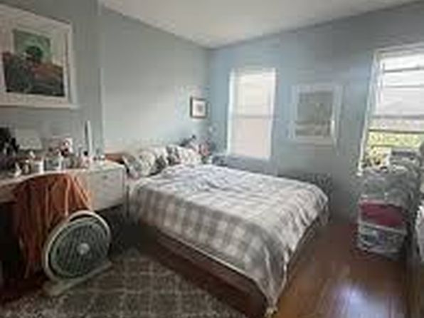 330 9th St APT 4