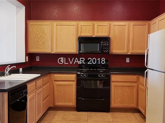 3rd image of 7515 Garden Village Ln