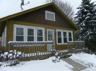 1307 E Main Street Rd, Cary, IL 60013