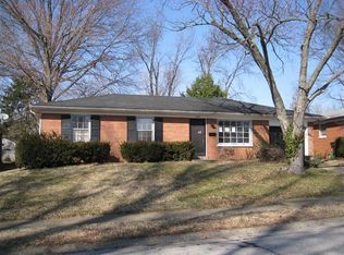 1415 Silver Slate Dr, New Albany, IN 47150