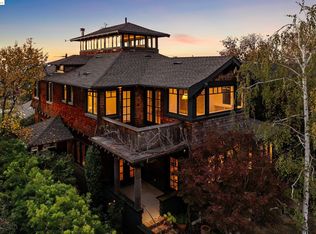 15 Eucalyptus Rd, Berkeley, CA 94705