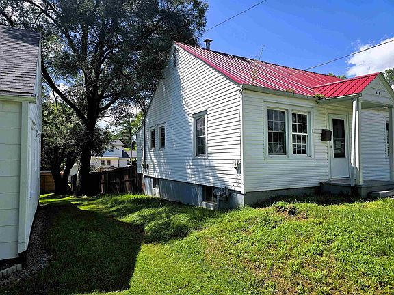 3rd image of 515 Hickory Ave