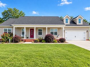 110 Elise Cir, Tullahoma, TN 37388