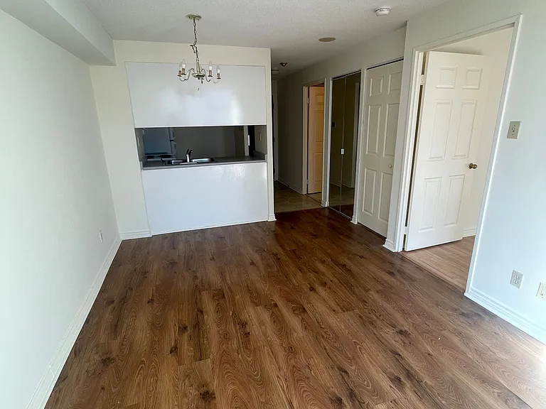 736 Bay St #1809 — Photo 3
