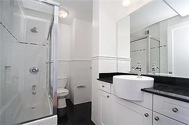 Sold by Fenwick Keats Real Estate | media 7