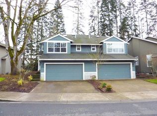 8616 NE Rockspring St, Hillsboro, OR 97006