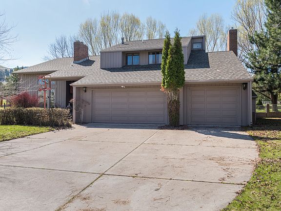 2nd image of 103 Rolling Green Pl