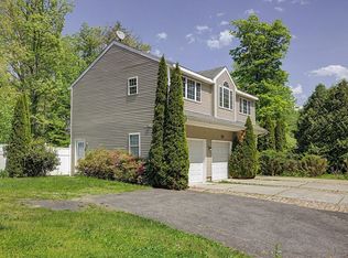 195 Westhampton Rd, Northampton, MA 01062