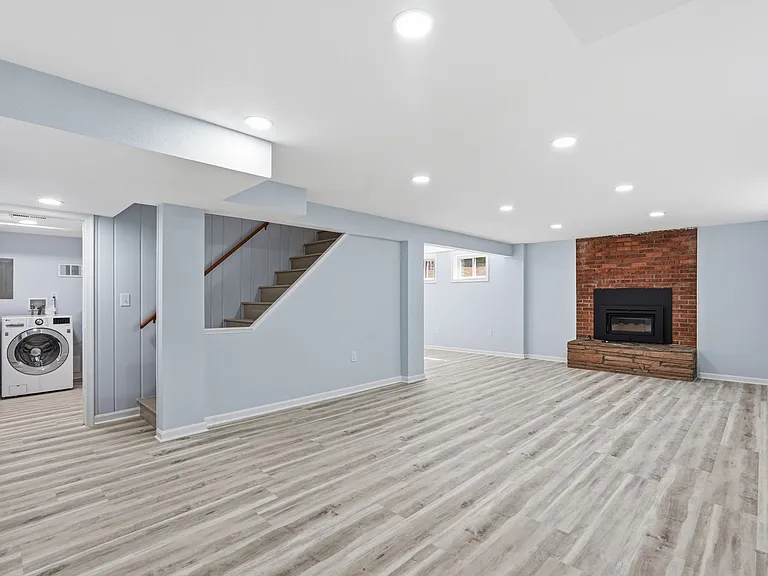 5223 Yorktown Blvd — Photo 36
