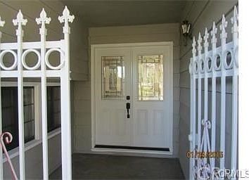 4th image of 23036 Greenwood Ave