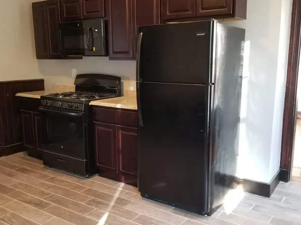 624 Dixwell Ave, New Haven, CT