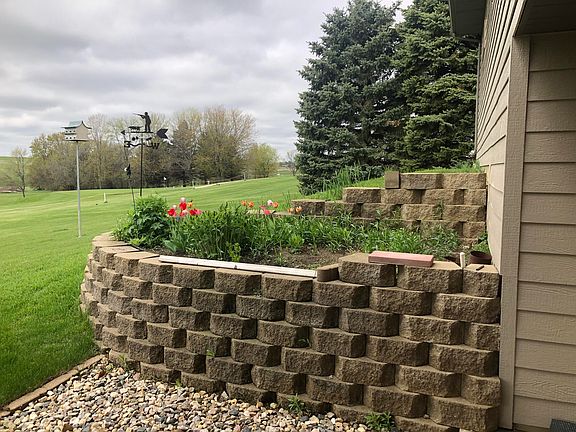 5th image of 806 Golf View Dr