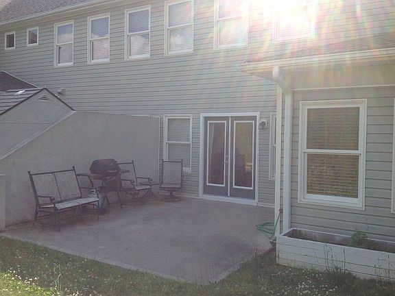 2nd image of 54 Gardenside Blvd