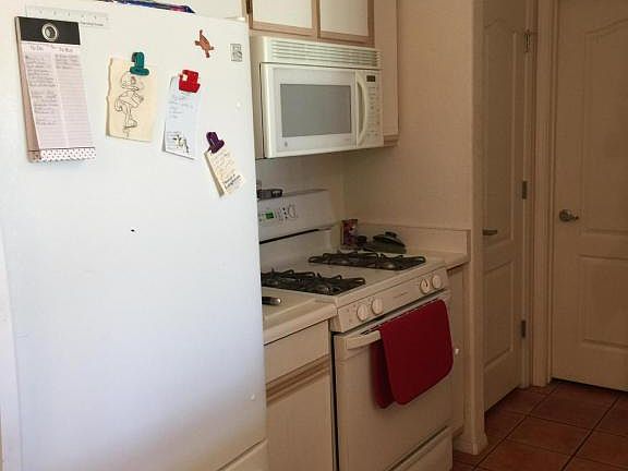 5th image of 950 E Mingus Ave #1