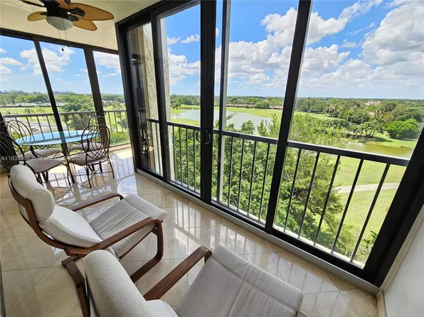 16300 Golf Club Rd APT 801, Weston, FL 33326