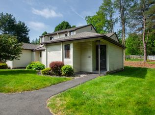 20 Simsbury Lndg #20, Simsbury, CT 06070