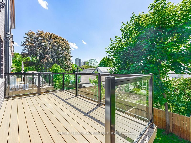 Toronto House for rent - 5 Bedrooms — photo 30