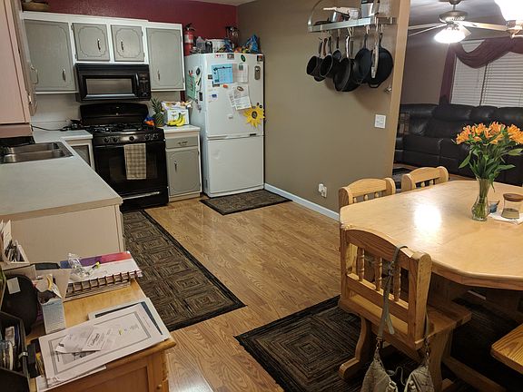 5th image of 2108 Arapaho Dr