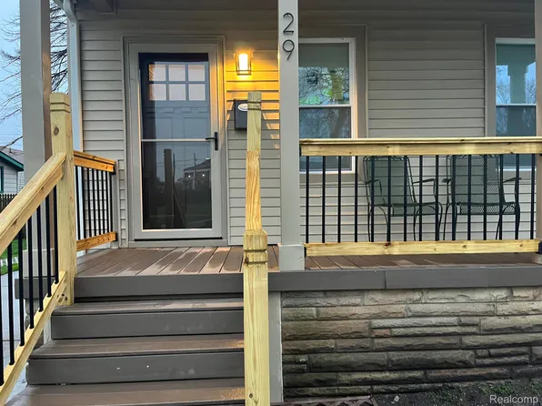 29 W Anchor St, River Rouge, MI 48218