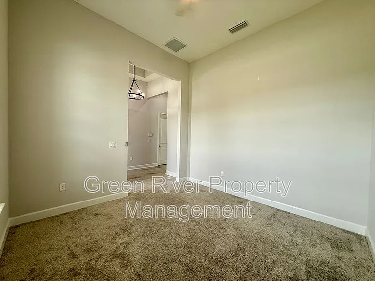 1818 Sandy Creek Pkwy — Photo 6
