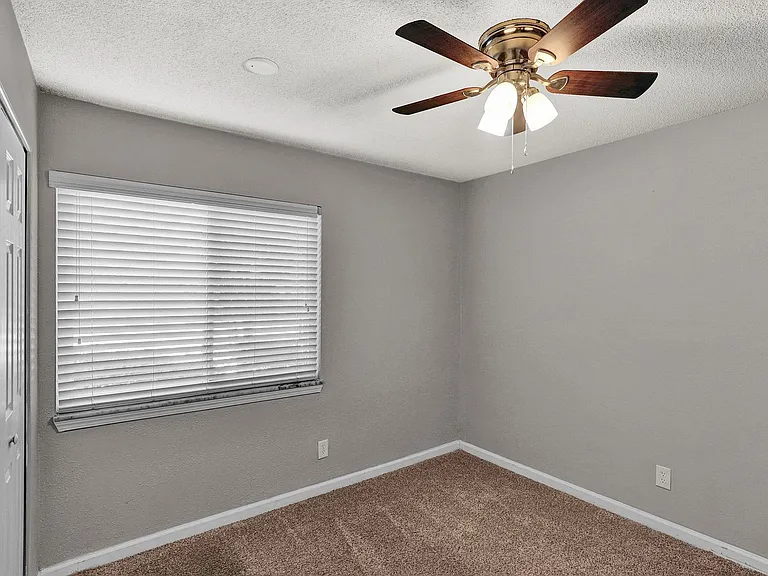 3918 La Mirada Dr N #3 — Photo 11