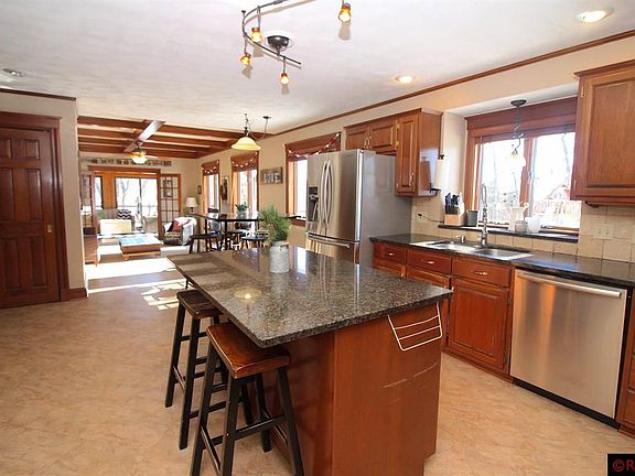 5th image of 150 Copper Mountain Dr