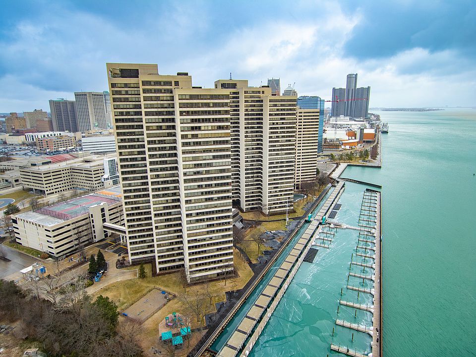 1st image of 1001 W Jefferson Ave #14J