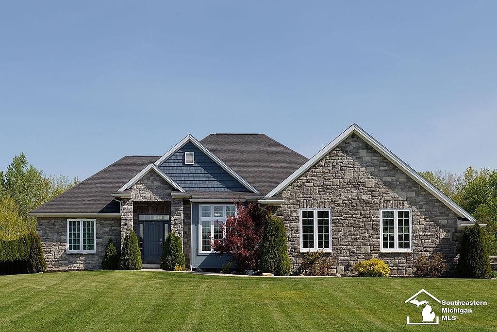 1420 Smith Rd, Temperance, MI 48182 Zillow