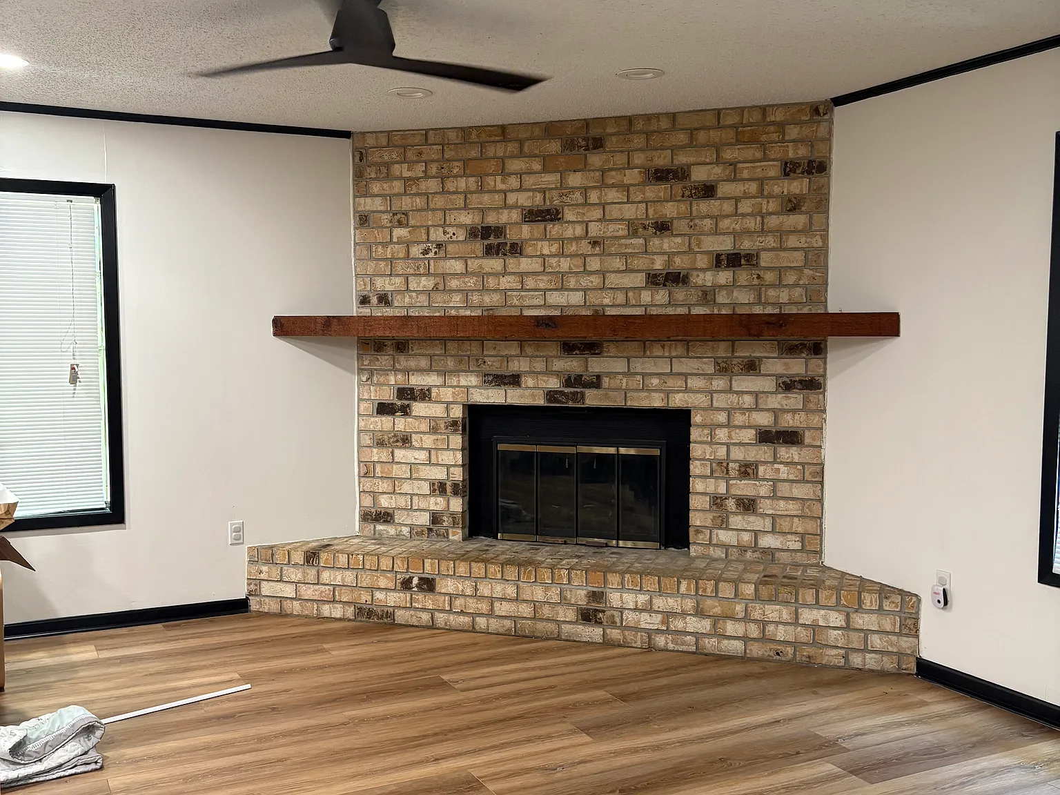 206 Albert St — Photo 4
